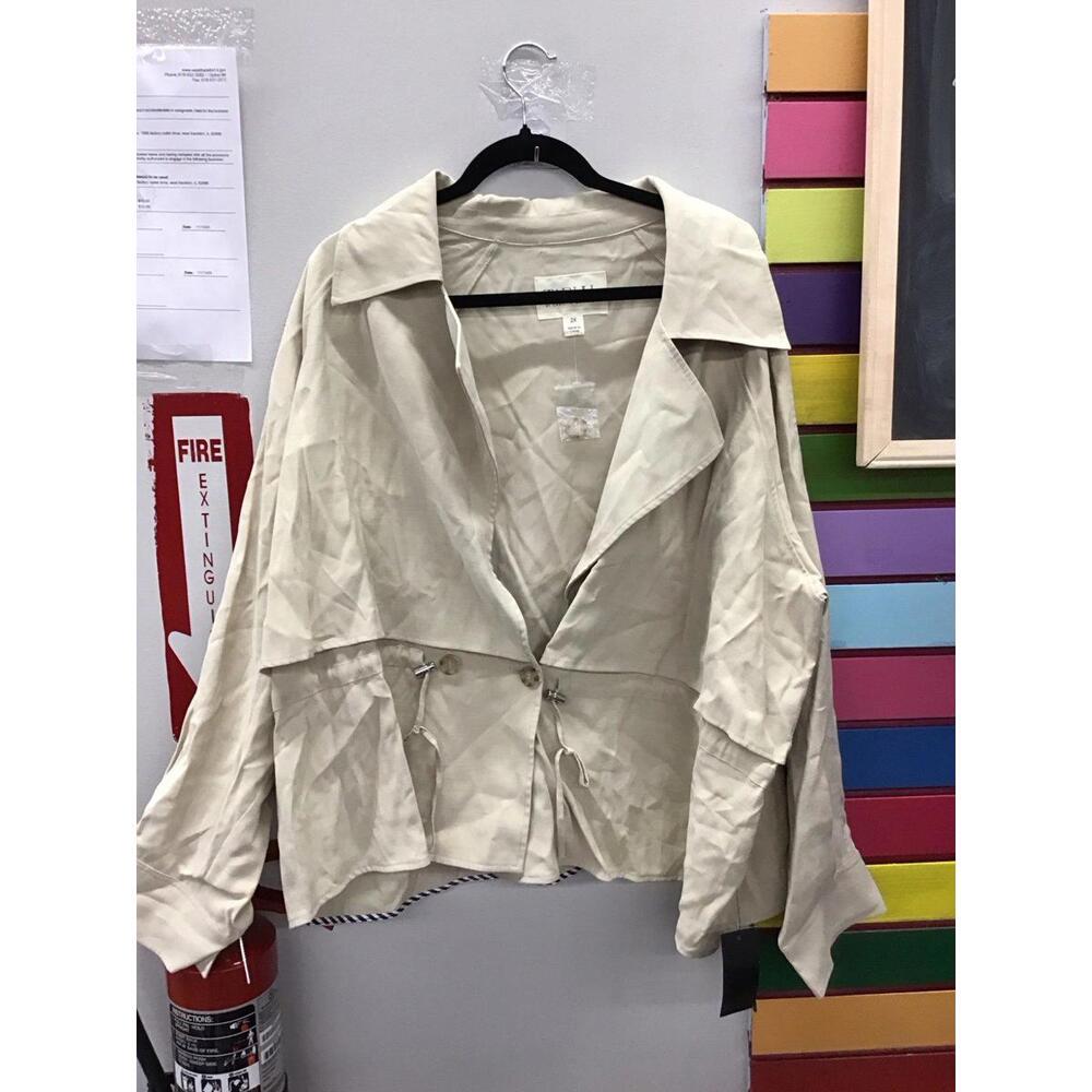 Twrhll by Christy Brinkley 2 button crop jacket tan lightweight 2X new qvc
